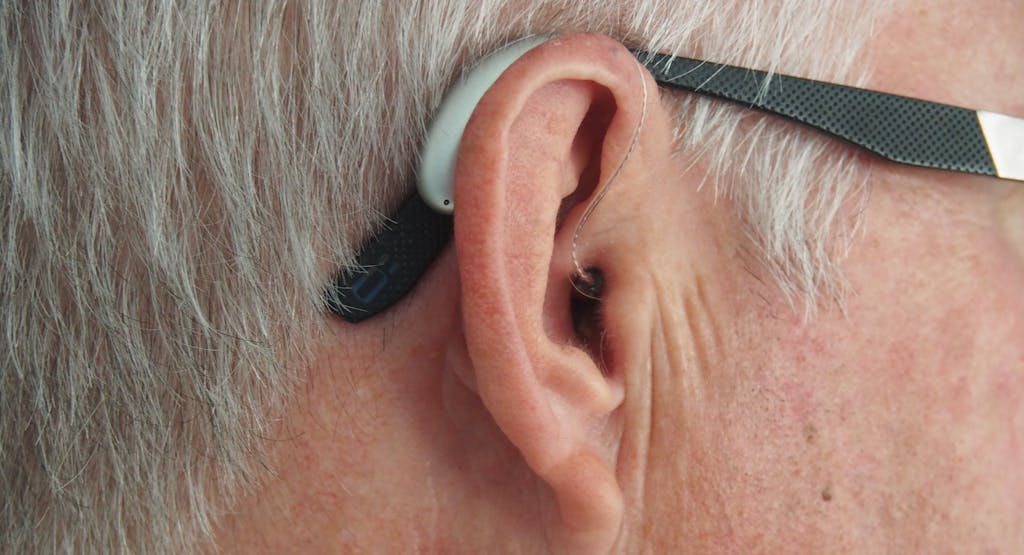 Choosing Online Hearing Aids
