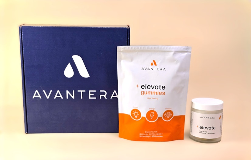Avantera Elevate nootropic gummies and capsules in front of a blue, Avantera-branded box