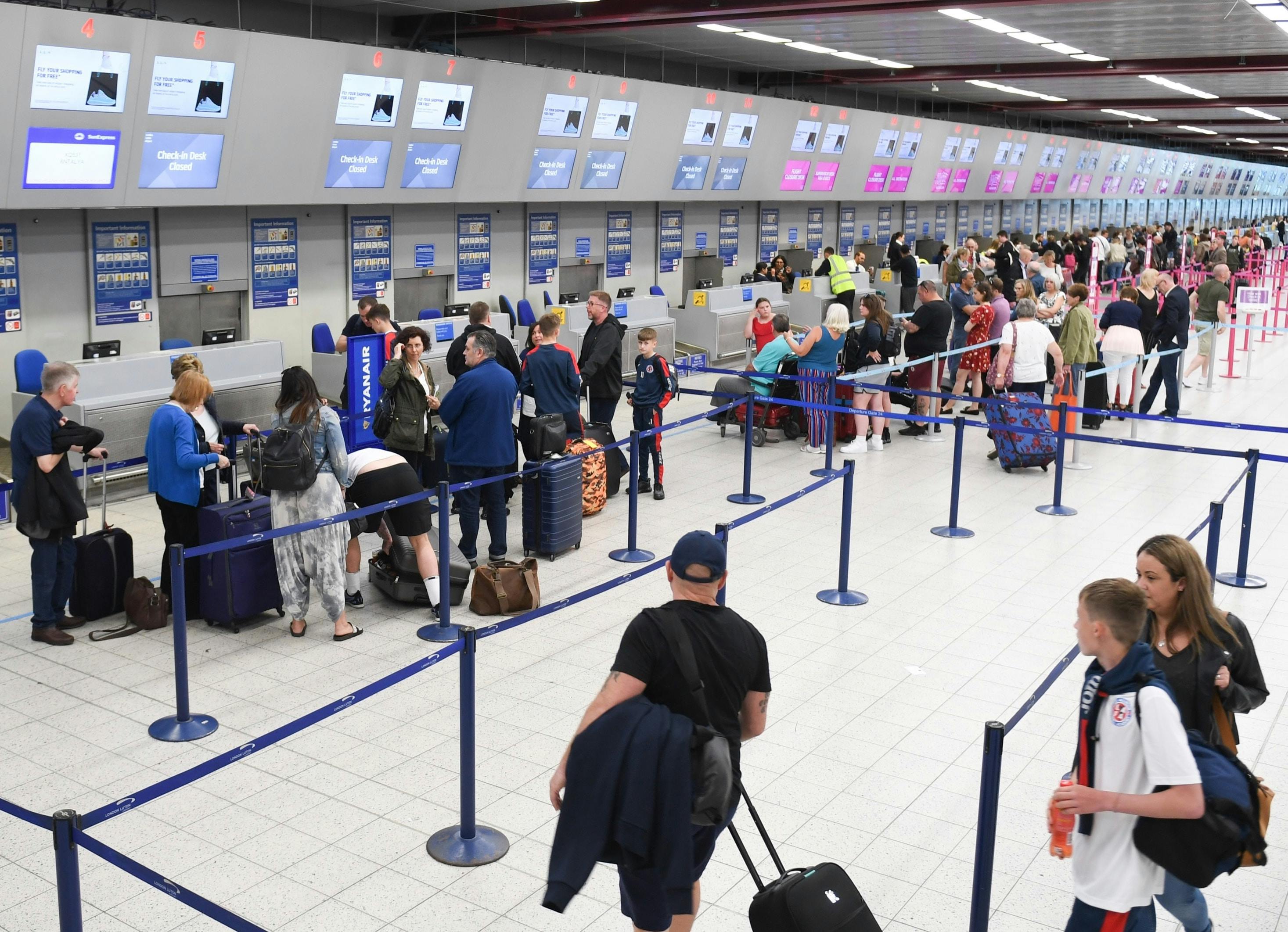 How to Avoid Stress When Flying This Summer