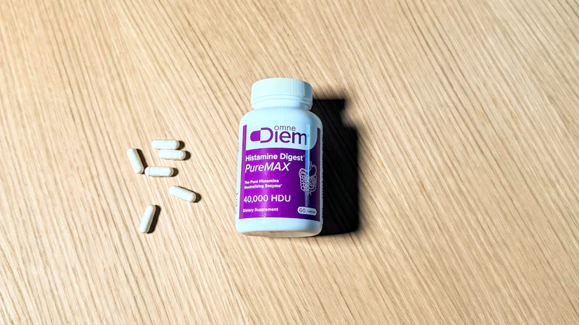 A picture of the OmneDiem supplement bottle