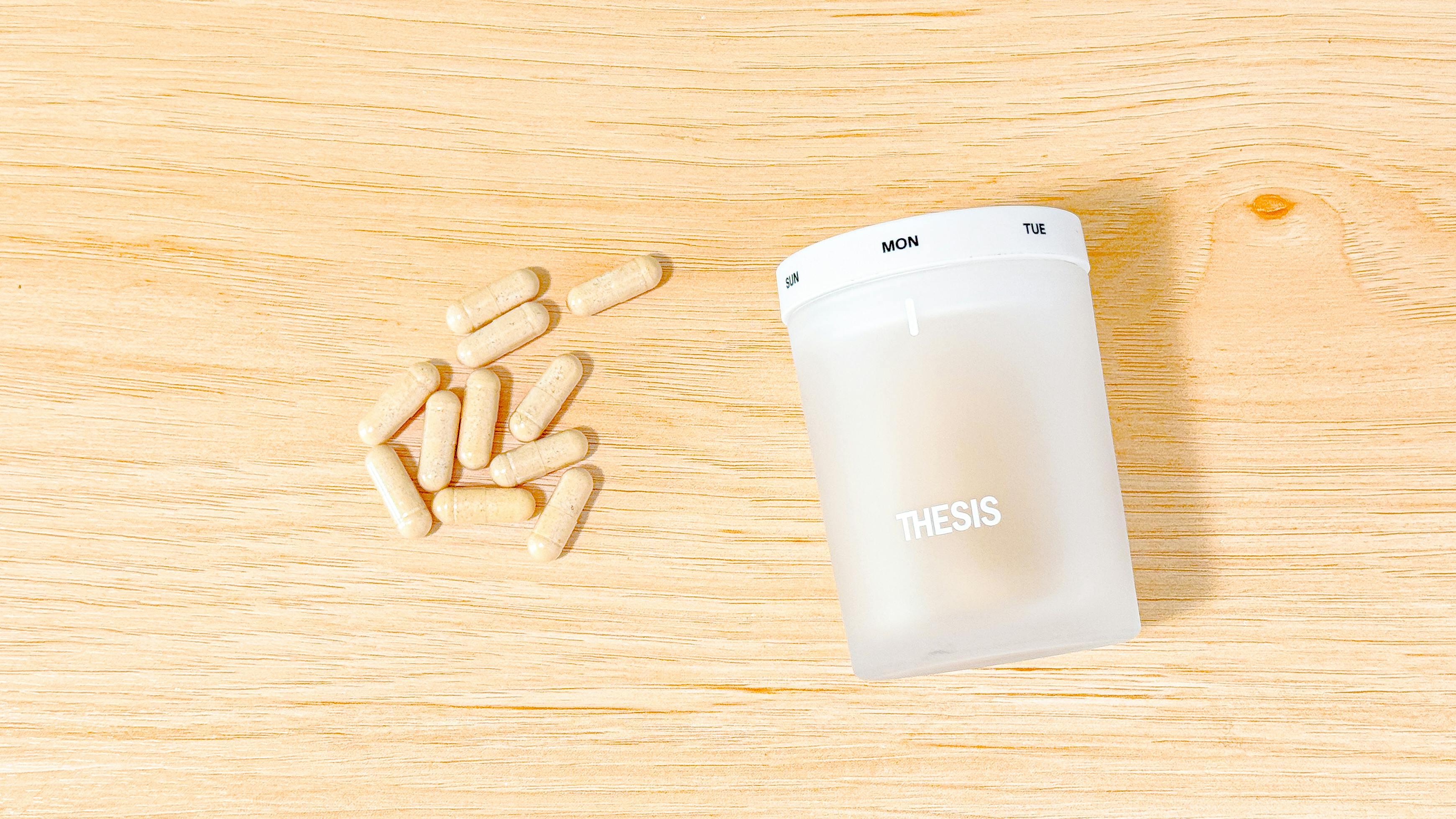 Thesis Stress Reset bottle with capsules, from above