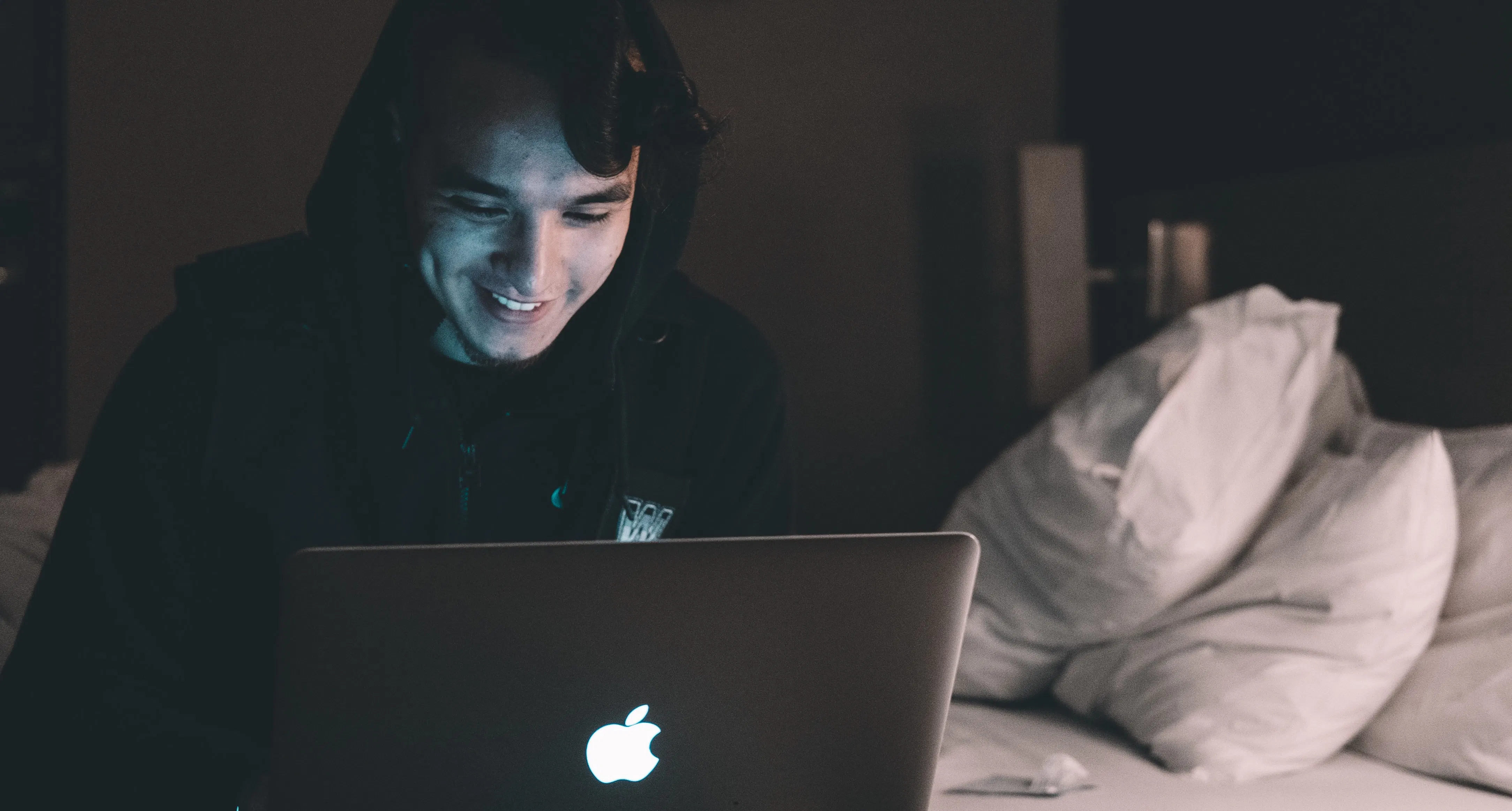 The Blue Light Effect: Should we keep electronics in the bedroom?