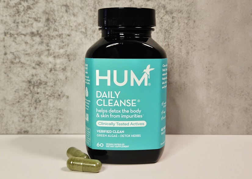 Hum Nutrition Reviews Daily Cleanse Bottle